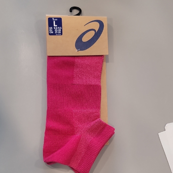 Asics Womens Pink Socks NWT - Picture 1 of 3